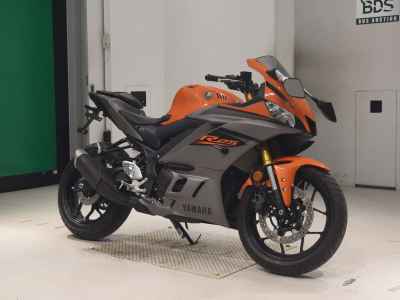 Yamaha YZFR25 2022