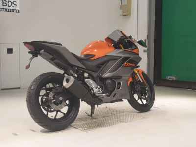 Yamaha YZFR25 2022