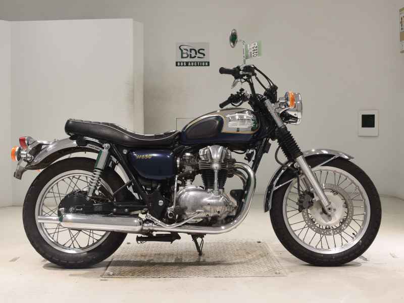 Kawasaki W650 2006