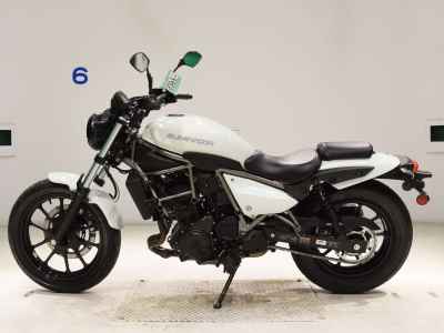 Kawasaki Eliminator 400 2023