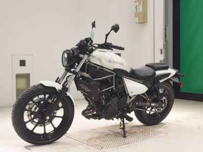 Kawasaki Eliminator 400 2023