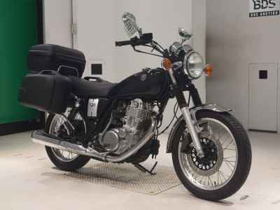 Yamaha SR400 2019