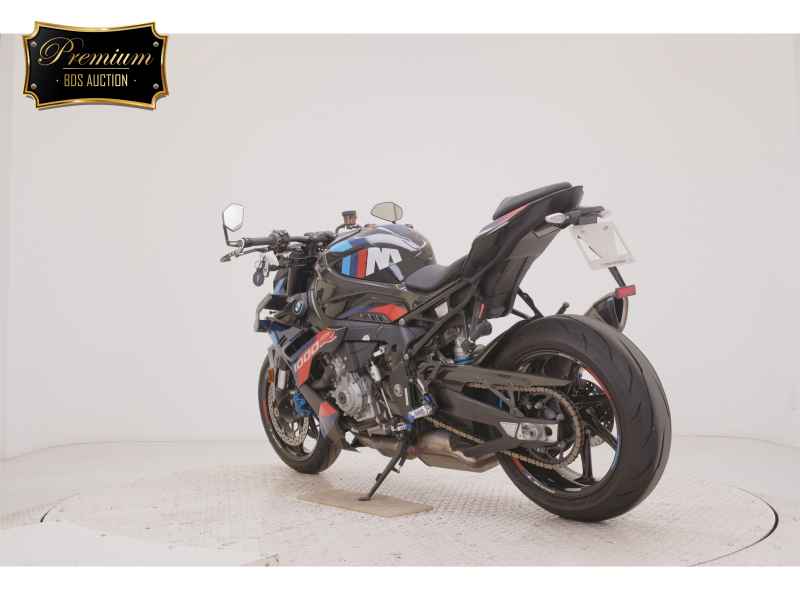 BMW M1000R 2023