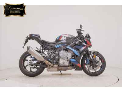 BMW M1000R 2023