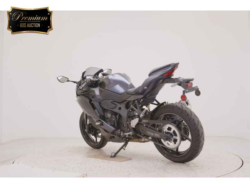 Kawasaki Ninja ZX-25R SE