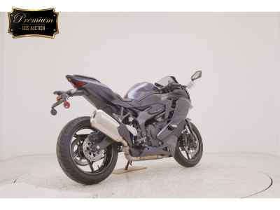 Kawasaki Ninja ZX-25R SE