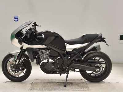 Honda Hawk 11 2023