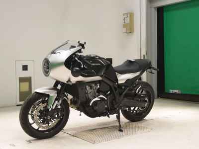 Honda Hawk 11 2023