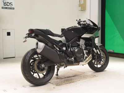 Honda Hawk 11 2023