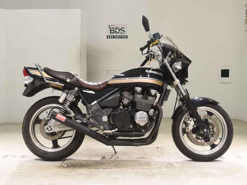 Kawasaki Zephyr 400 2009