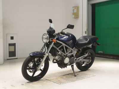 Honda VTR250 2000