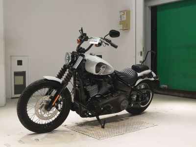 Harley-Davidson Street Bob FXBBS1870 2021