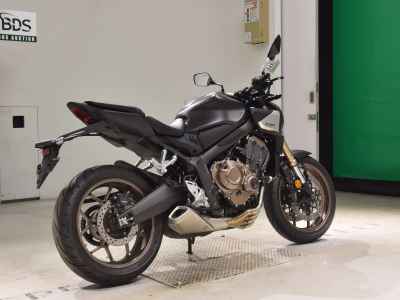 Honda CB650R 2024