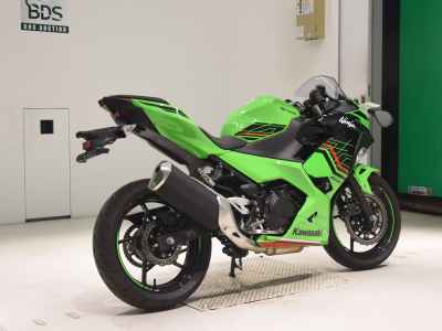 Kawasaki Ninja 400 2023