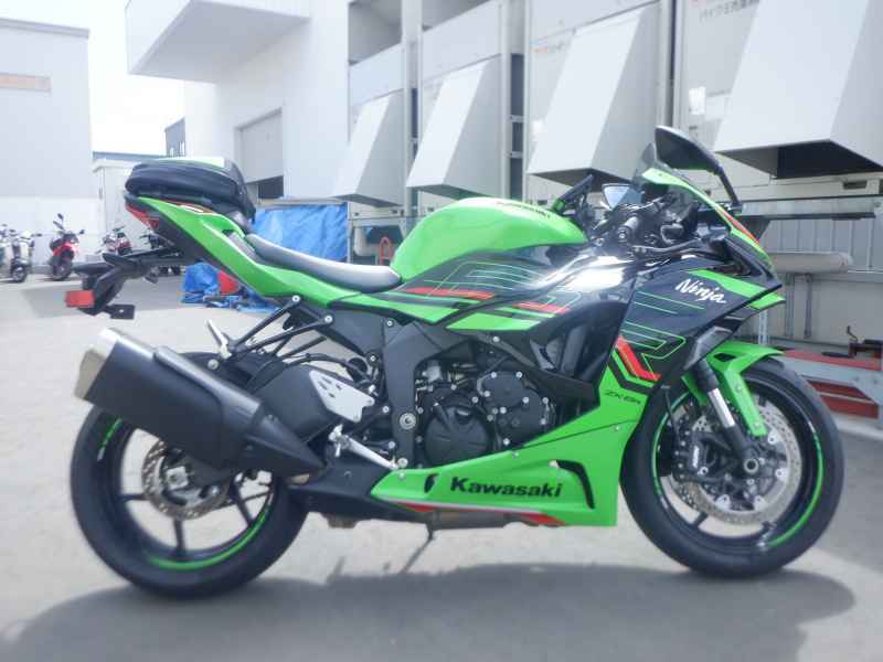 Kawasaki Ninja ZX-6R 2024