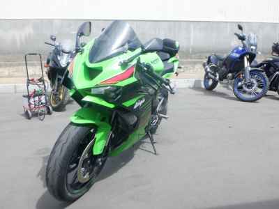 Kawasaki Ninja ZX-6R 2024
