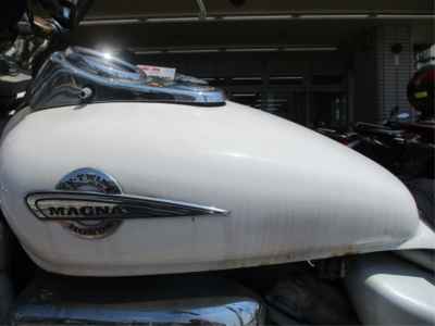 Honda Magna S