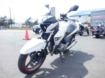 Suzuki GSR250