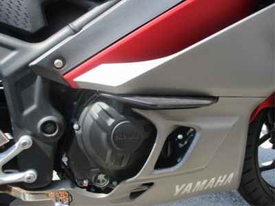 Yamaha YZFR25 2019