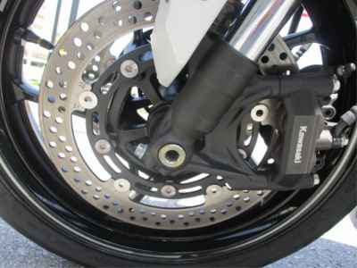Kawasaki Ninja ZX 4RR 2025