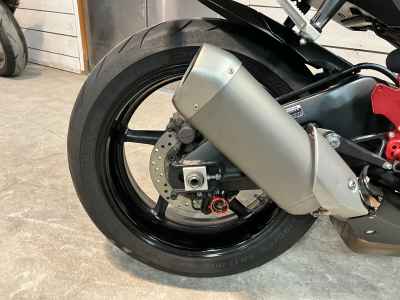 Yamaha YZF R1S 2021