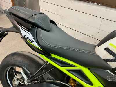 Triumph Street Triple 2023