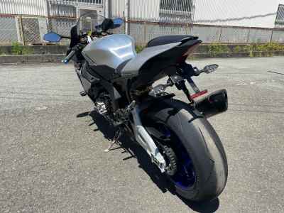 Yamaha YZFR1M 2016
