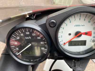Suzuki RGV250SP