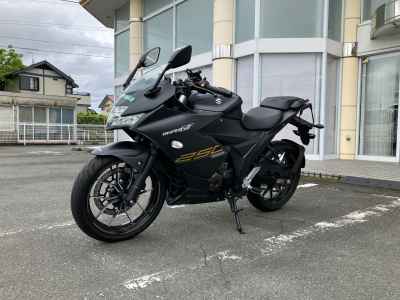 Suzuki Gixxer 250SF