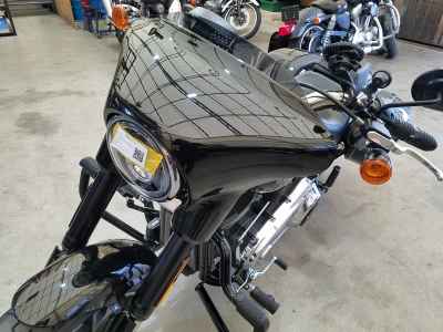 Harley-Davidson ｰFL 2023