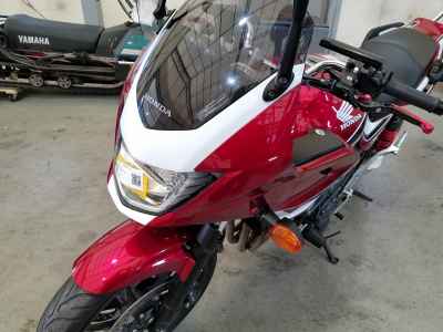 Honda CB400 2021