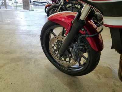 Honda CB400 2021