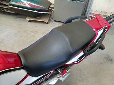 Honda CB400 2021