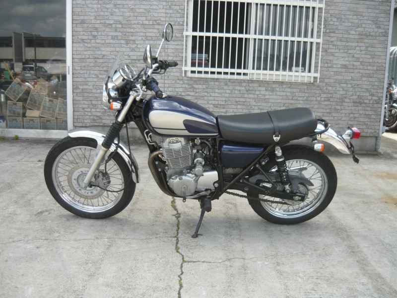 Honda CB400SS 2005