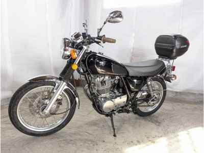 Yamaha SR400 2016