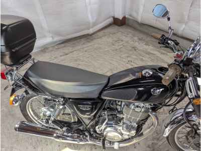 Yamaha SR400 2016