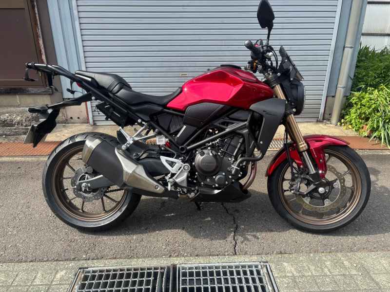 Honda CB250R