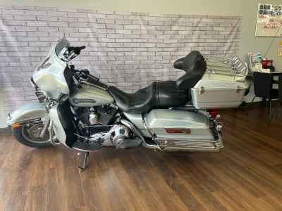 Harley-Davidson ｰFLHT 2006