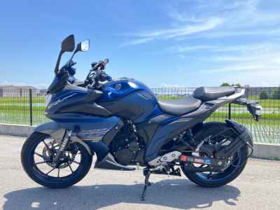 Yamaha FZ25
