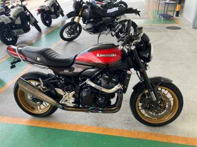 Kawasaki Z900RS 2022