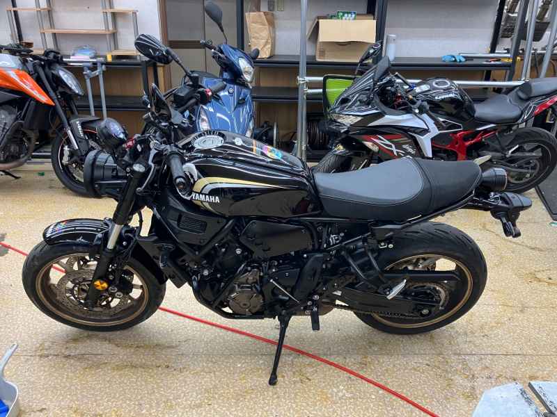 Yamaha XSR700 2024