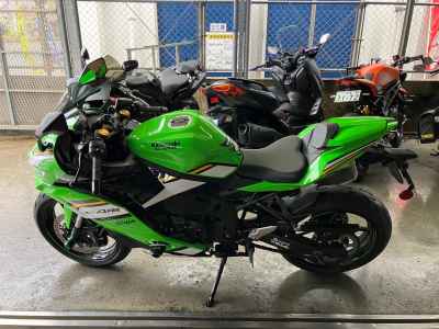 Kawasaki Ninja ZX 4RR 2025