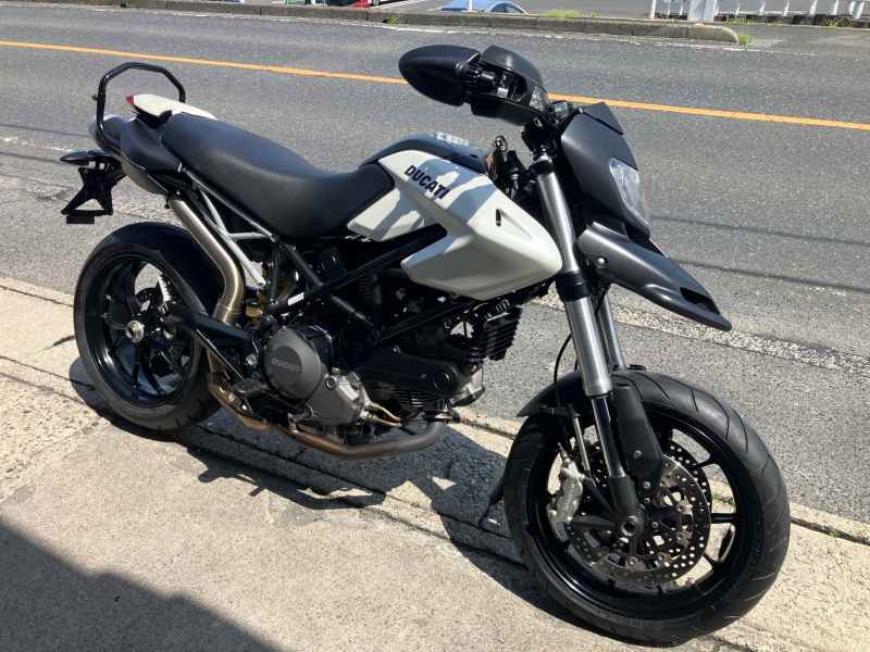 Ducati Hypermotard 796 2011