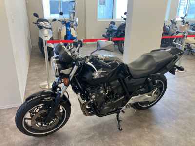 Honda CB400SF 2017