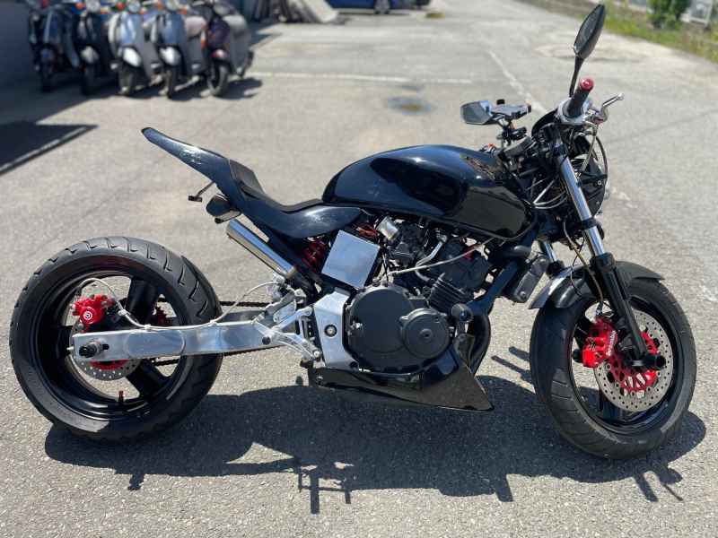 Honda CB250F
