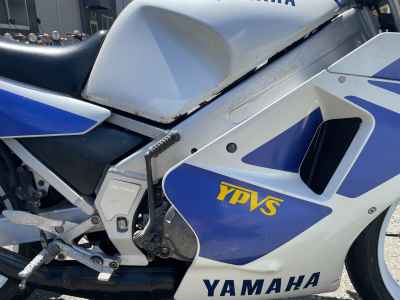 Yamaha TZR250