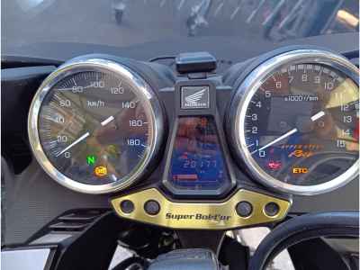 Honda CB400 Super Boldor 2020