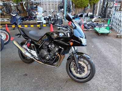 Honda CB400 Super Boldor 2020
