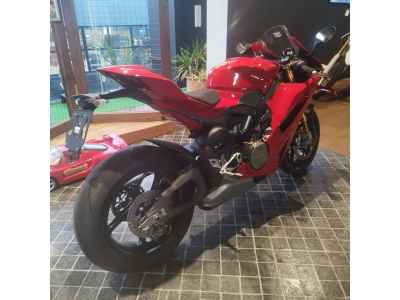 Ducati Panigale V4S 2026