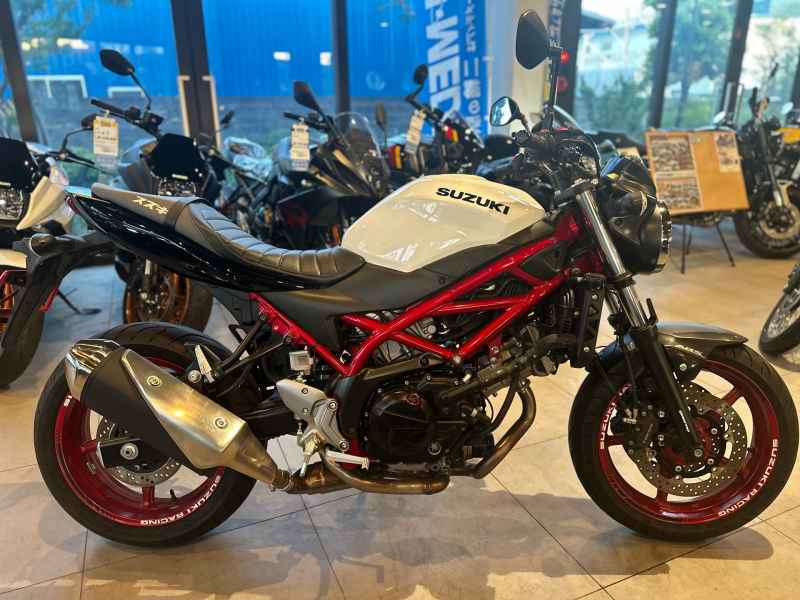 Suzuki SV650 2022